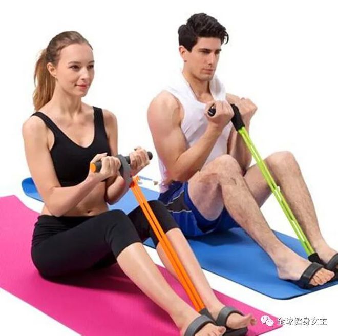 云开·全站apply体育官方平台 如何用脚蹬拉力器锻炼手臂，3个动作，让你紧致肌肉甩掉蝴蝶袖